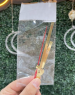 عقارب ساعه ذهبي