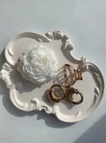 ⁦كوستر ملكي الحجم الكبير⁩ - الصورة ⁦3⁩