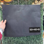 شنط اسود حجم ٤٠×٥٠ طول وعرض